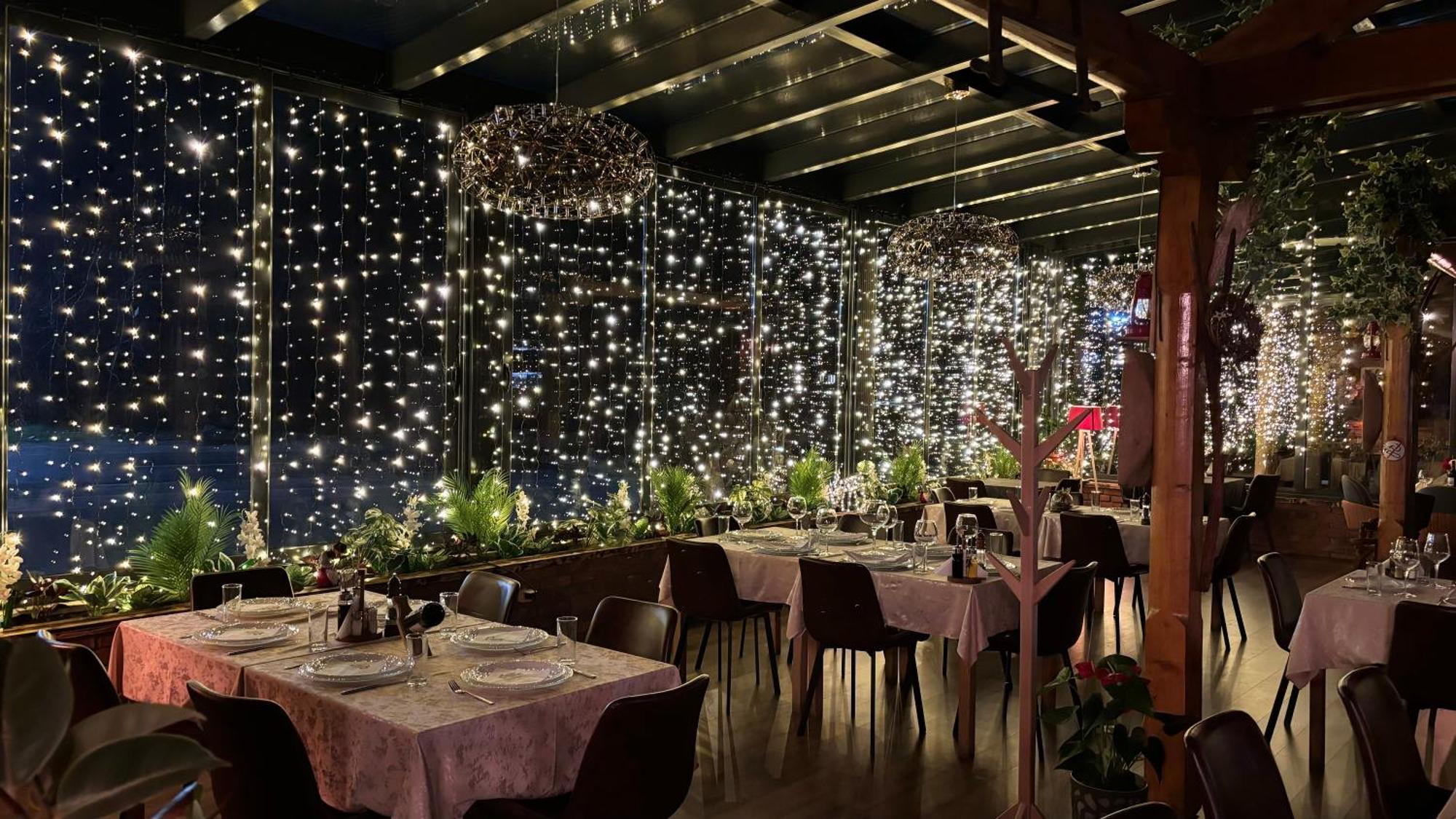 Hotel Antika 페야 외부 사진